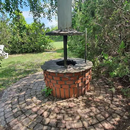 In 38374 * Balatonfenyves